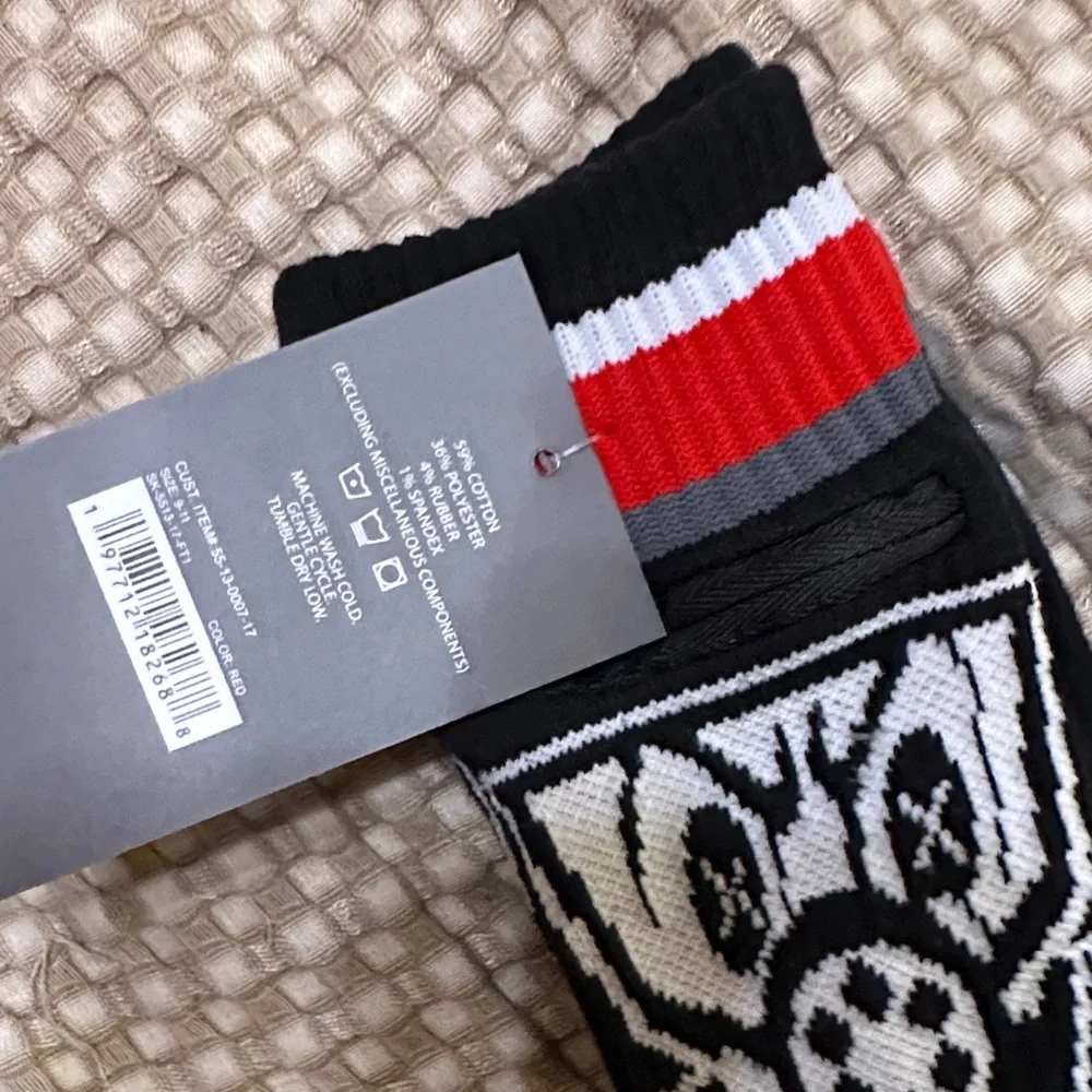 (3) Pack- Fort Troff Black & Red Men's Crew Socks w/zipper pockets